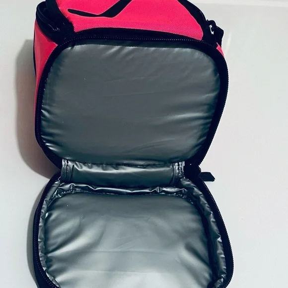 Nike Dome Insulated Lunch Tote in Hyper Pink, NWOT - Picture 4 of 10